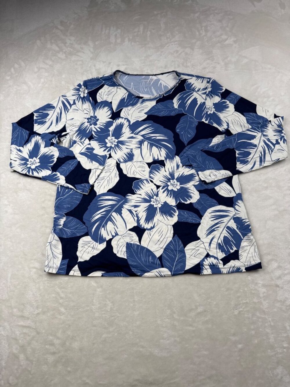 Lands End Womens Floral Print Long-Sleeve Top XL Nylon/Spandex Blue & White